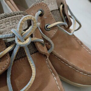 Sperry top sliders
